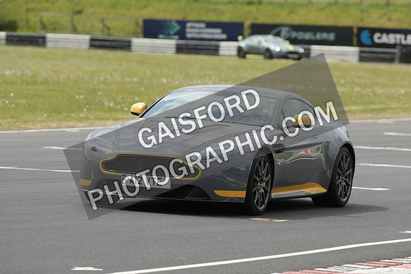 ASTON 1077
