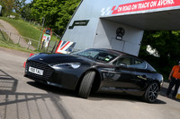 Aston Martin 0052