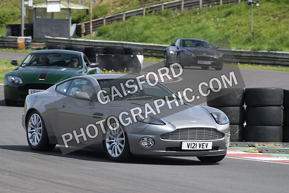 Aston Martin 1027