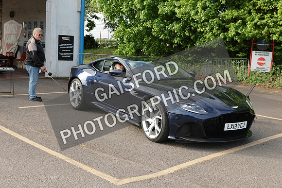 ASTON 1147