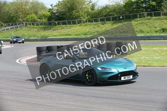 Aston Martin 0287