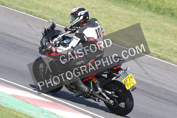 BIKES 2439
