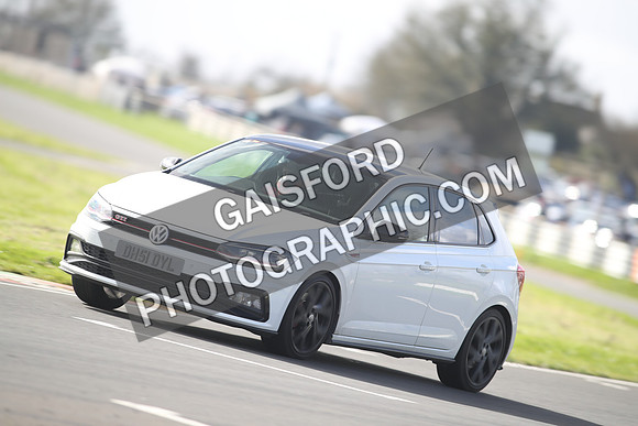 Spring Action 0320