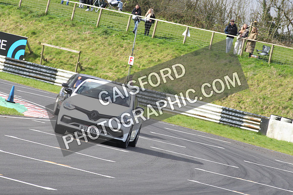 Spring Action 0373