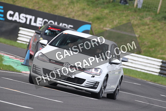 Spring Action 0443