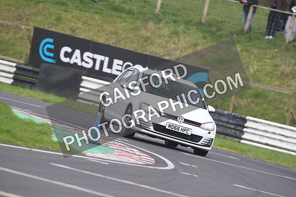 Spring Action 0489