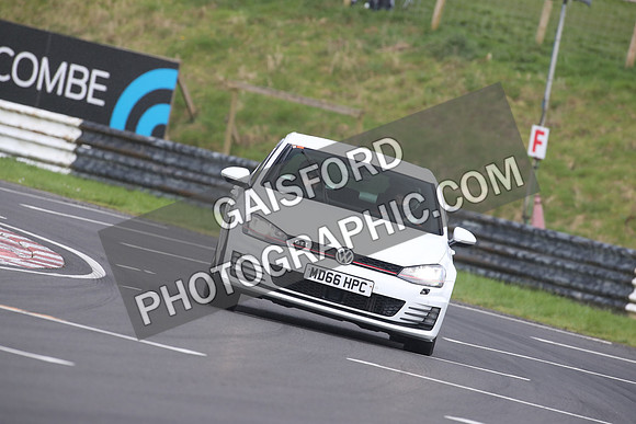 Spring Action 0490