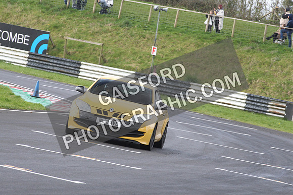 Spring Action 0533