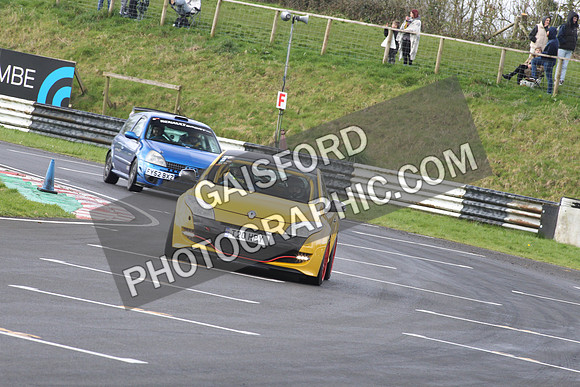 Spring Action 0535