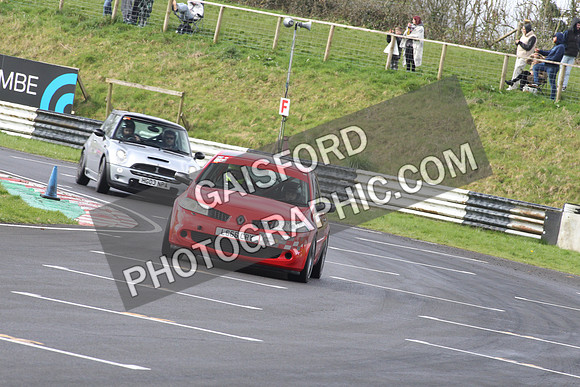 Spring Action 0537