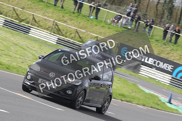 Spring Action 0735