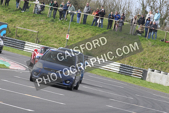 Spring Action 0772