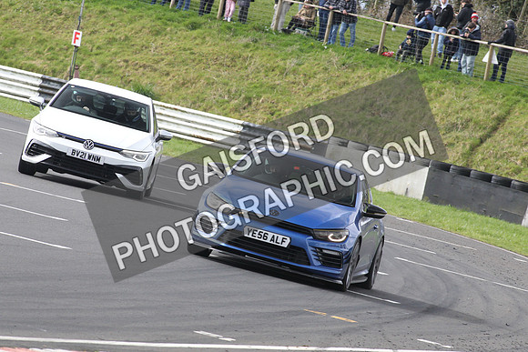 Spring Action 0776