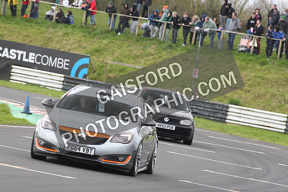 Spring Action 0872