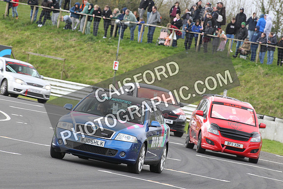 Spring Action 0878