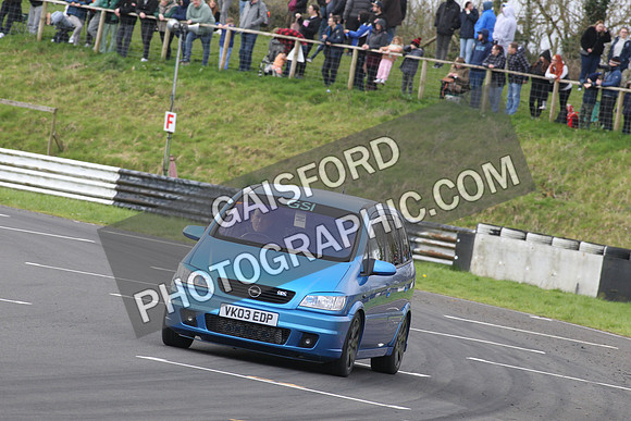 Spring Action 0934
