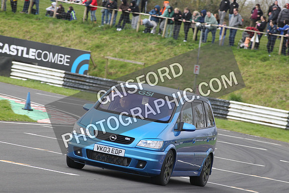 Spring Action 0935