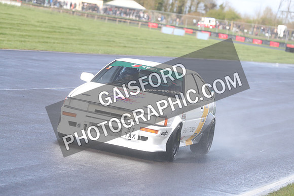 Spring Action 2819