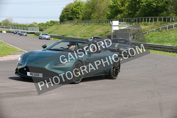 Aston Martin 0377