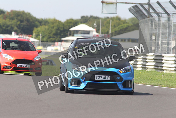 1376