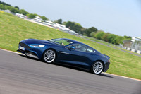 Aston Martin 0104