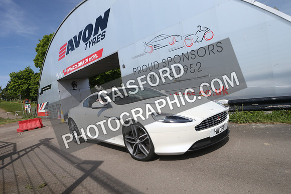 Aston Martin 0043
