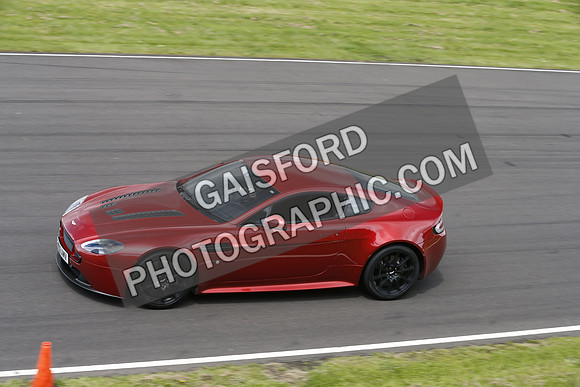 Aston Martin 0838