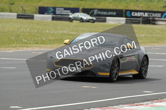 ASTON 1076
