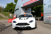 Aston Martin 0010
