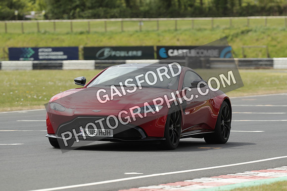 ASTON 1138