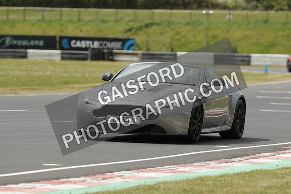 ASTON 1064