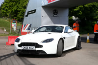 Aston Martin 0022