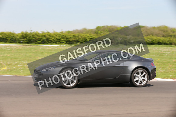 Aston Martin 0338