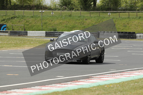 ASTON 1043