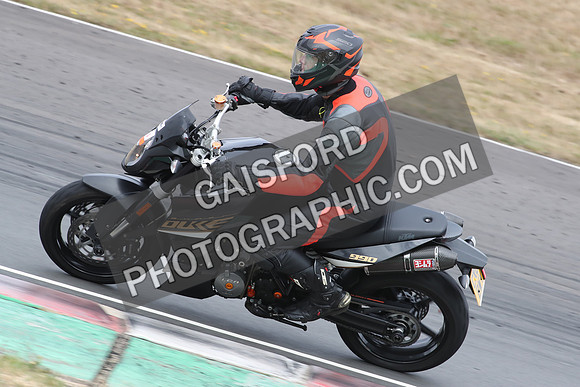 BIKES 1002