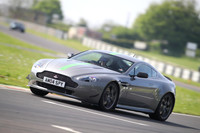 Aston Martin 0812
