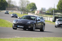 Aston Martin 0739