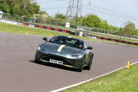 Aston Martin 0230