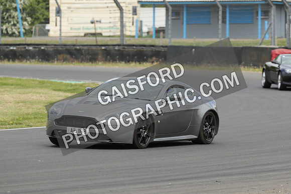ASTON 0779