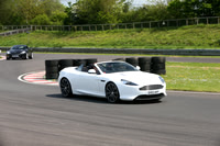 Aston Martin 0251
