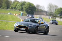 Aston Martin 0735
