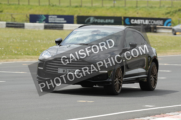 ASTON 1075