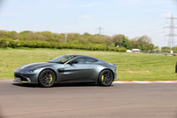 Aston Martin 0380