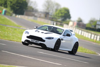 Aston Martin 0681