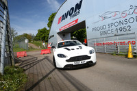 Aston Martin 0011
