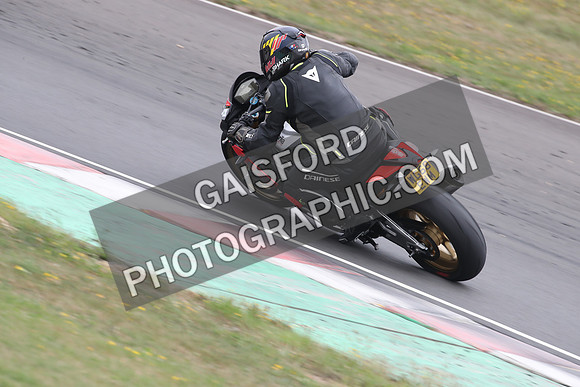 BIKES 1098