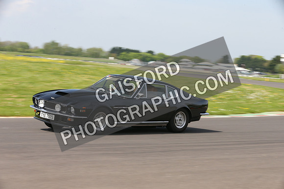 Aston Martin 0137