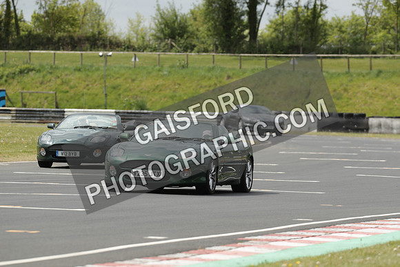 ASTON 1046