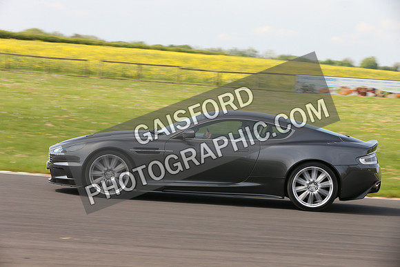 Aston Martin 0081