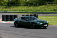 Aston Martin 0245